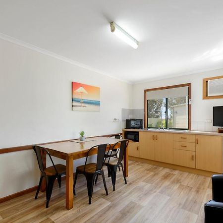 Moonta Bay Accommodation Port Moonta Exteriör bild